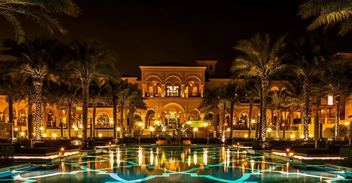 Luxury honeymoon hotels