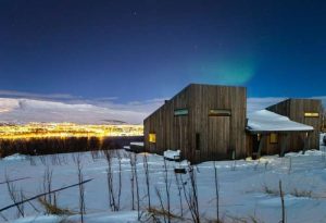 Eco-resort in Iceland with Northern Lights experience