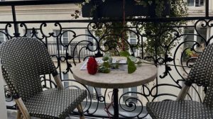 Boutique hotel with rooftop pool in Paris for couples
