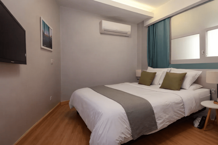 Hotel with free shuttle service