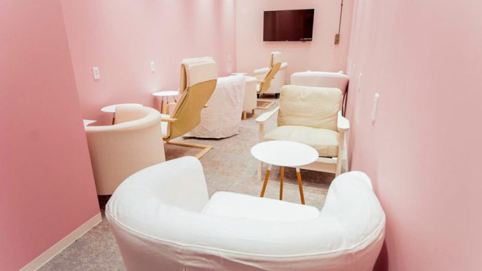 Capsule hotel in Tokyo near Akihabara