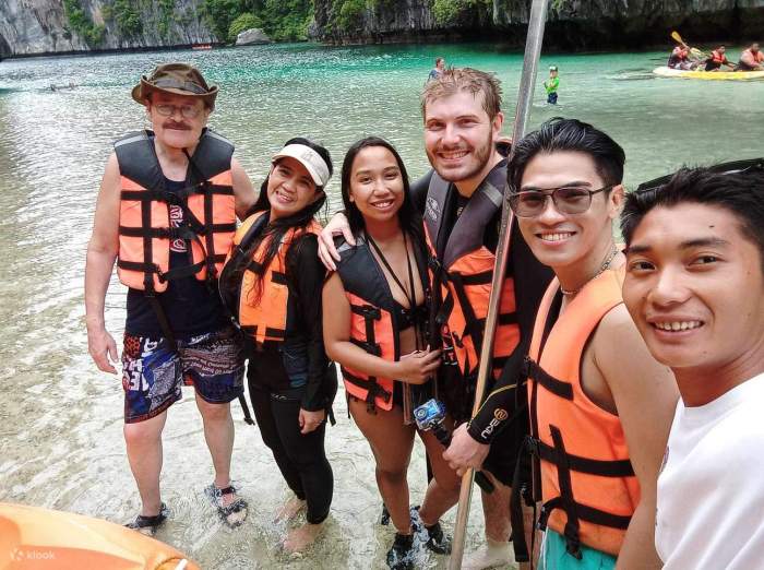 Luxury resort in El Nido with lagoon tours