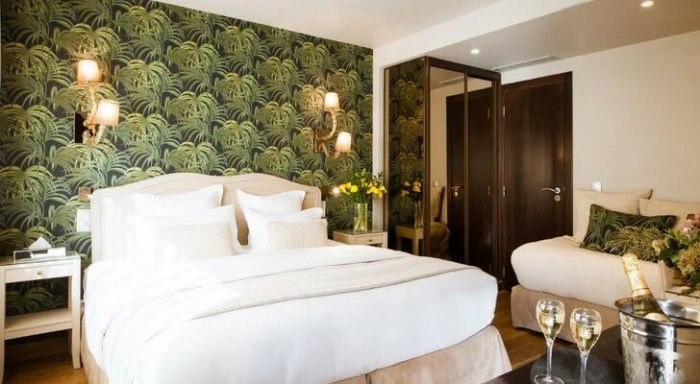 12 Boutique Hotels in Paris Montmartre France