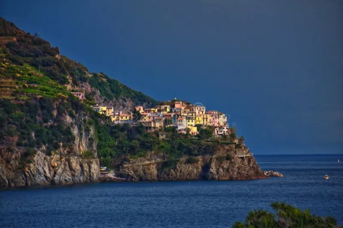Seaside resort in Cinque Terre with hiking trails