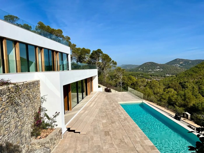 Luxury Villa with Pool and Jacuzzi in Ibiza, Spain