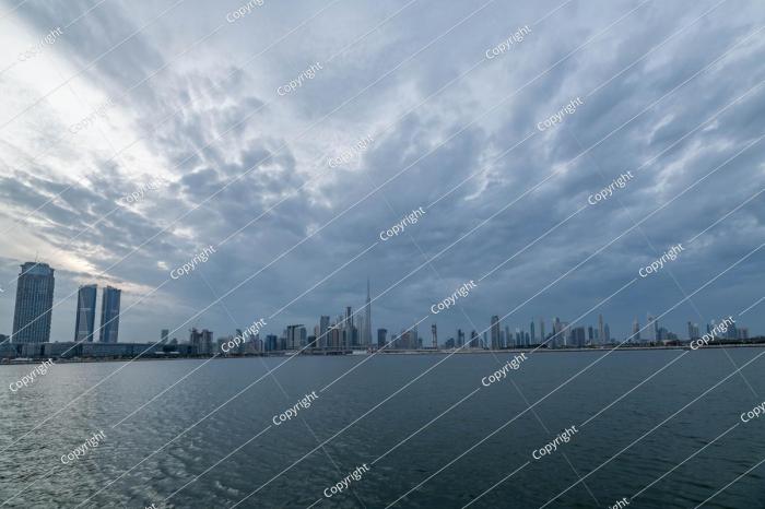 Luxury hotel in Dubai Downtown with Burj Khalifa view